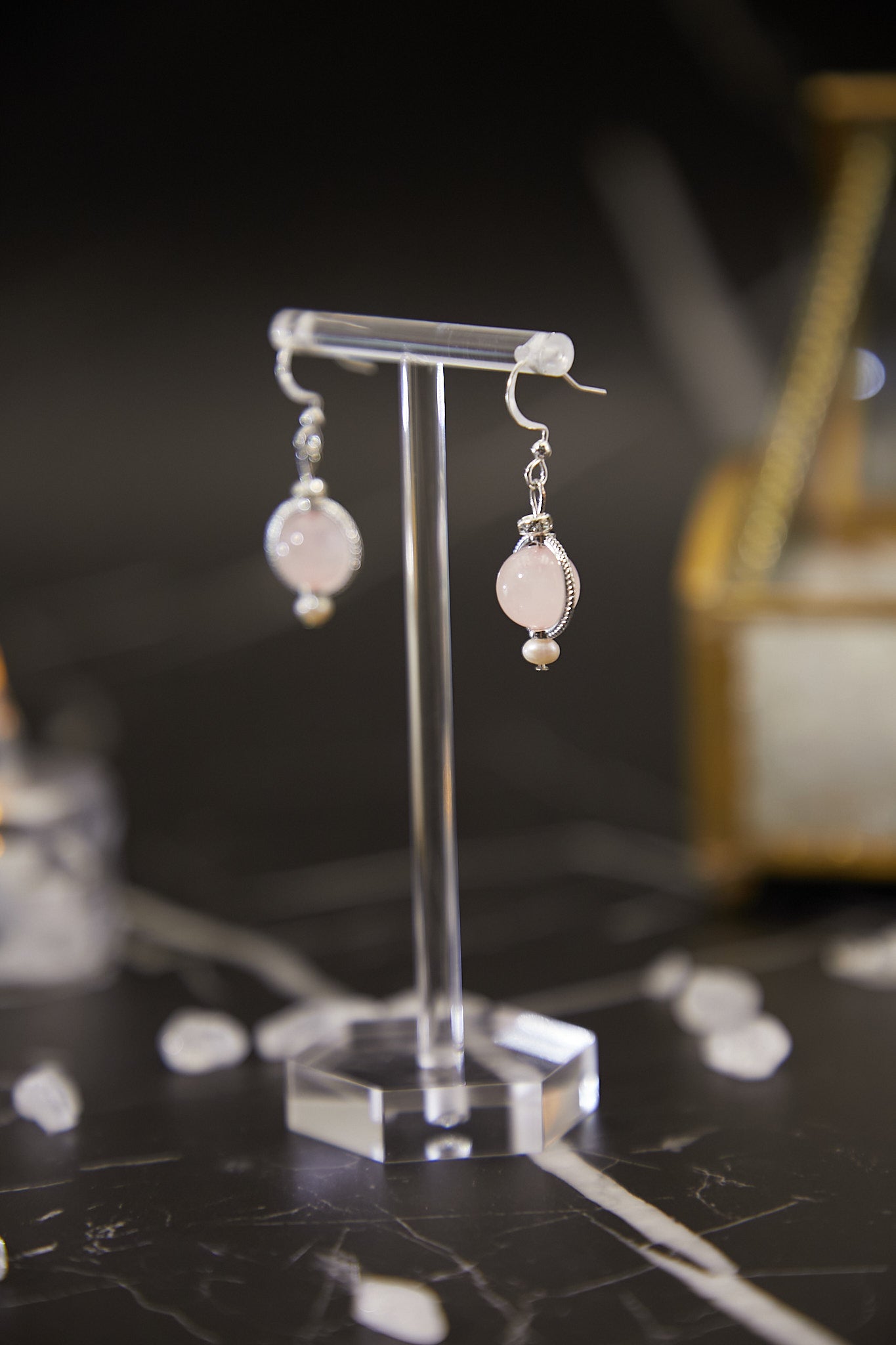 E017-粉晶圓環耳鈎