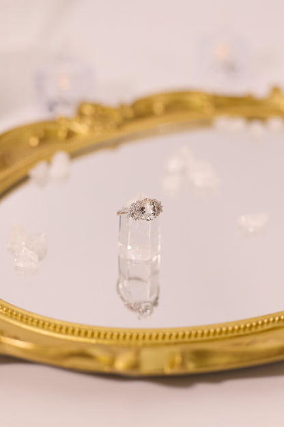 R048-白水晶蛋形S925開口戒指