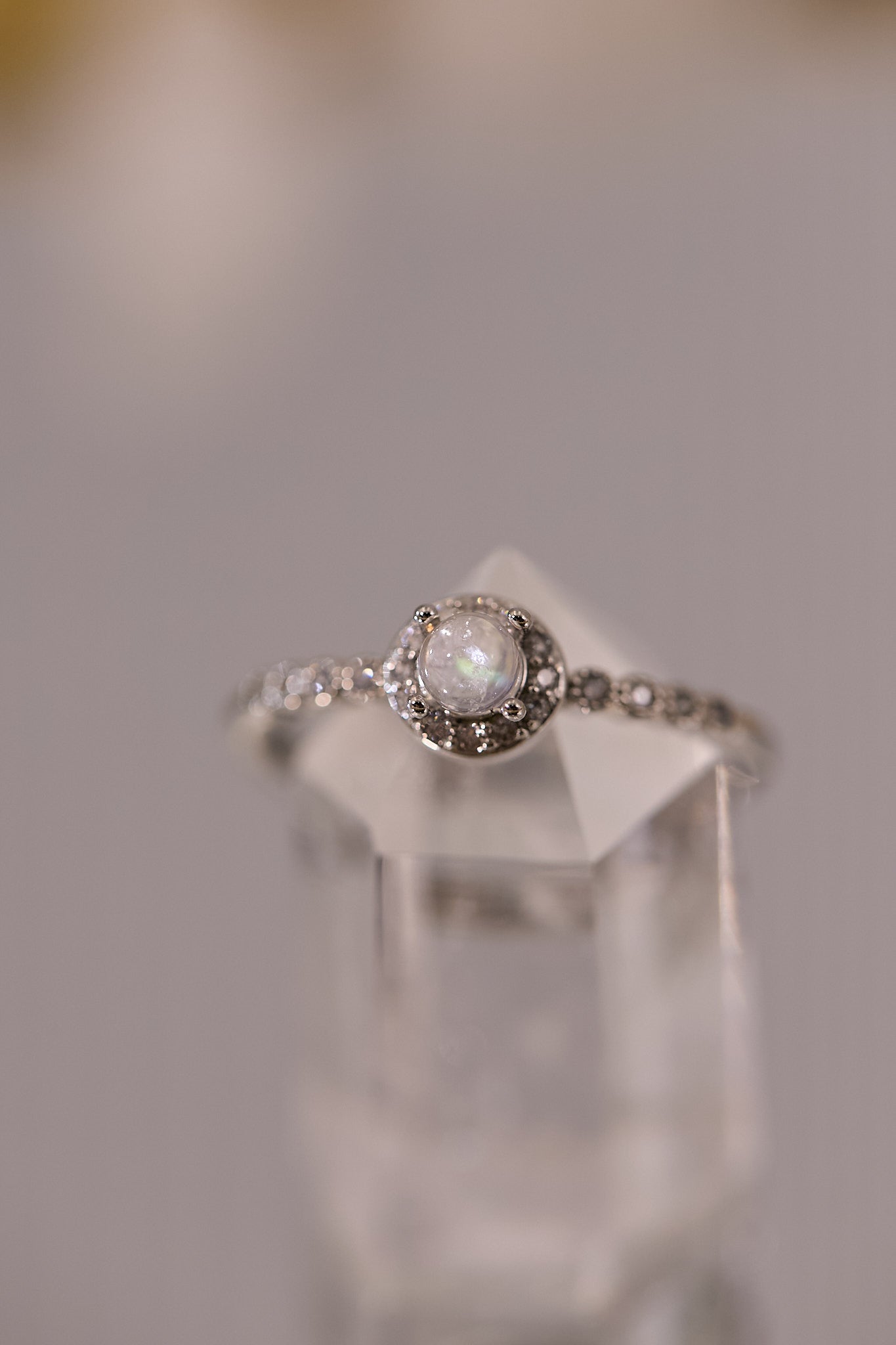 R079-馬島月光鋯石S925開口戒指