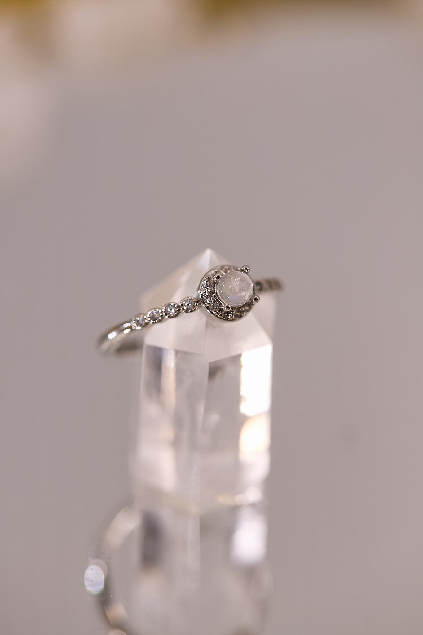 R079-馬島月光鋯石S925開口戒指