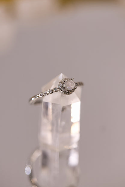 R079-馬島月光鋯石S925開口戒指