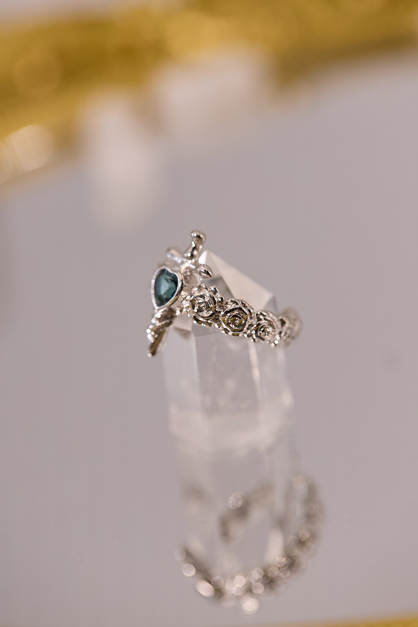 R086-托帕石十字架開口戒指