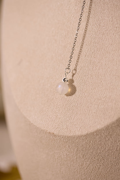 N042-月亮石磁吸款頸鏈