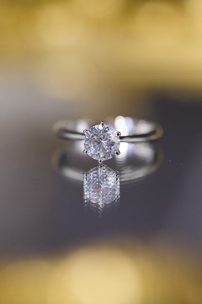 R100-1卡六爪莫桑鑽純銀鍍18K白金開口戒指