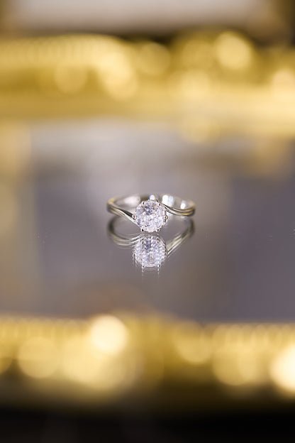 R103-1卡六爪莫桑鑽S925開口戒指