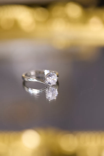 R103-1卡六爪莫桑鑽S925開口戒指