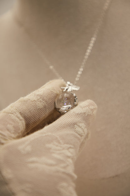 N011-白阿賽天使款吊墜連磁吸款頸鏈