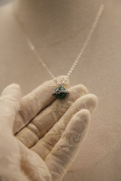 N014-孔雀石星球吊墜連磁吸款頸鏈（銀色）