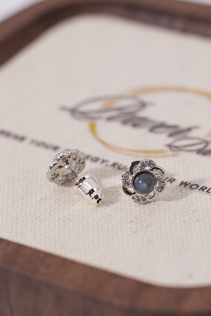 E027-灰月光耳釘