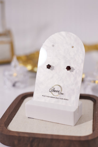 E051-石榴石耳釘