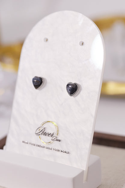 E056-彼德石心形耳釘