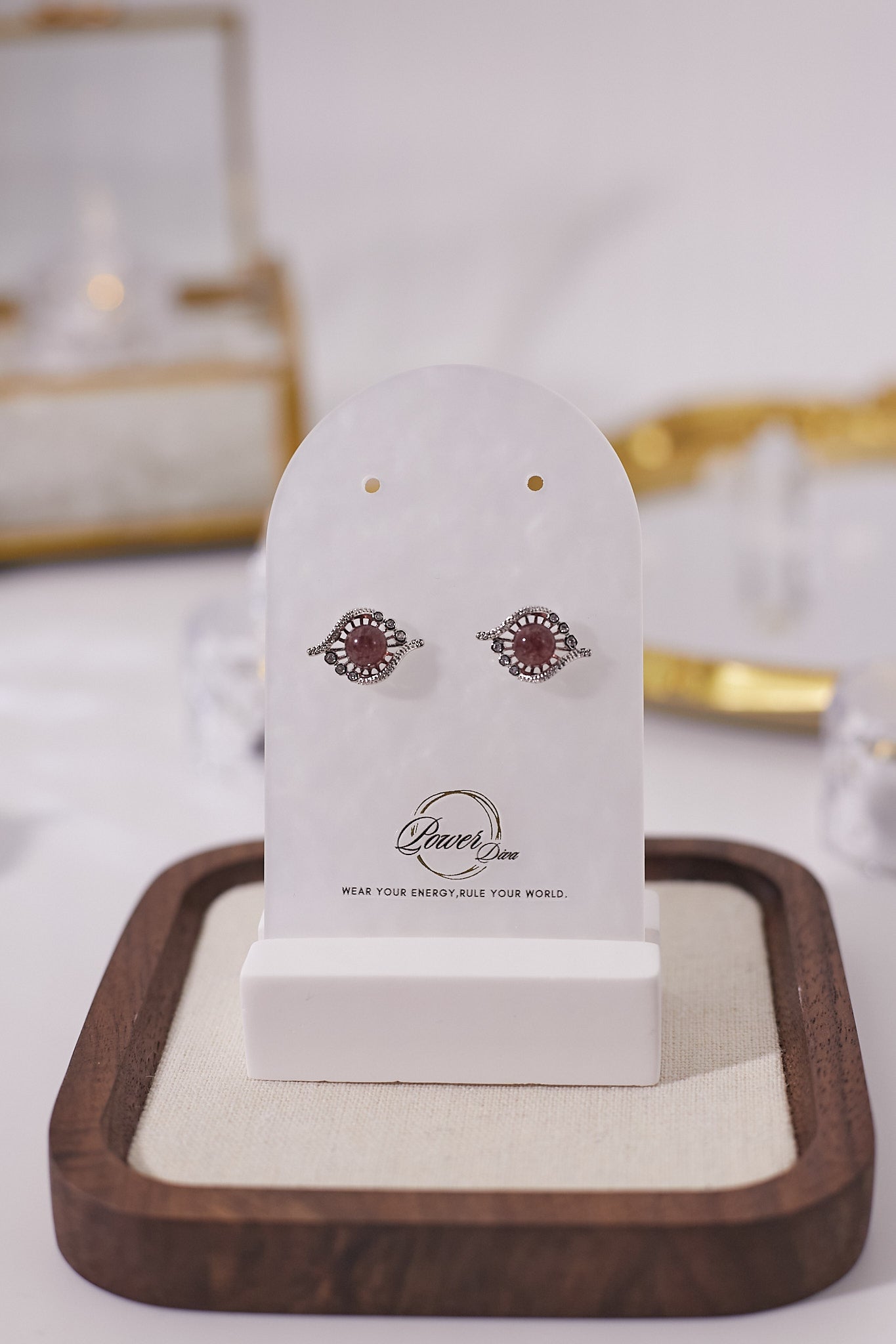 E058-草莓晶鋯石耳釘