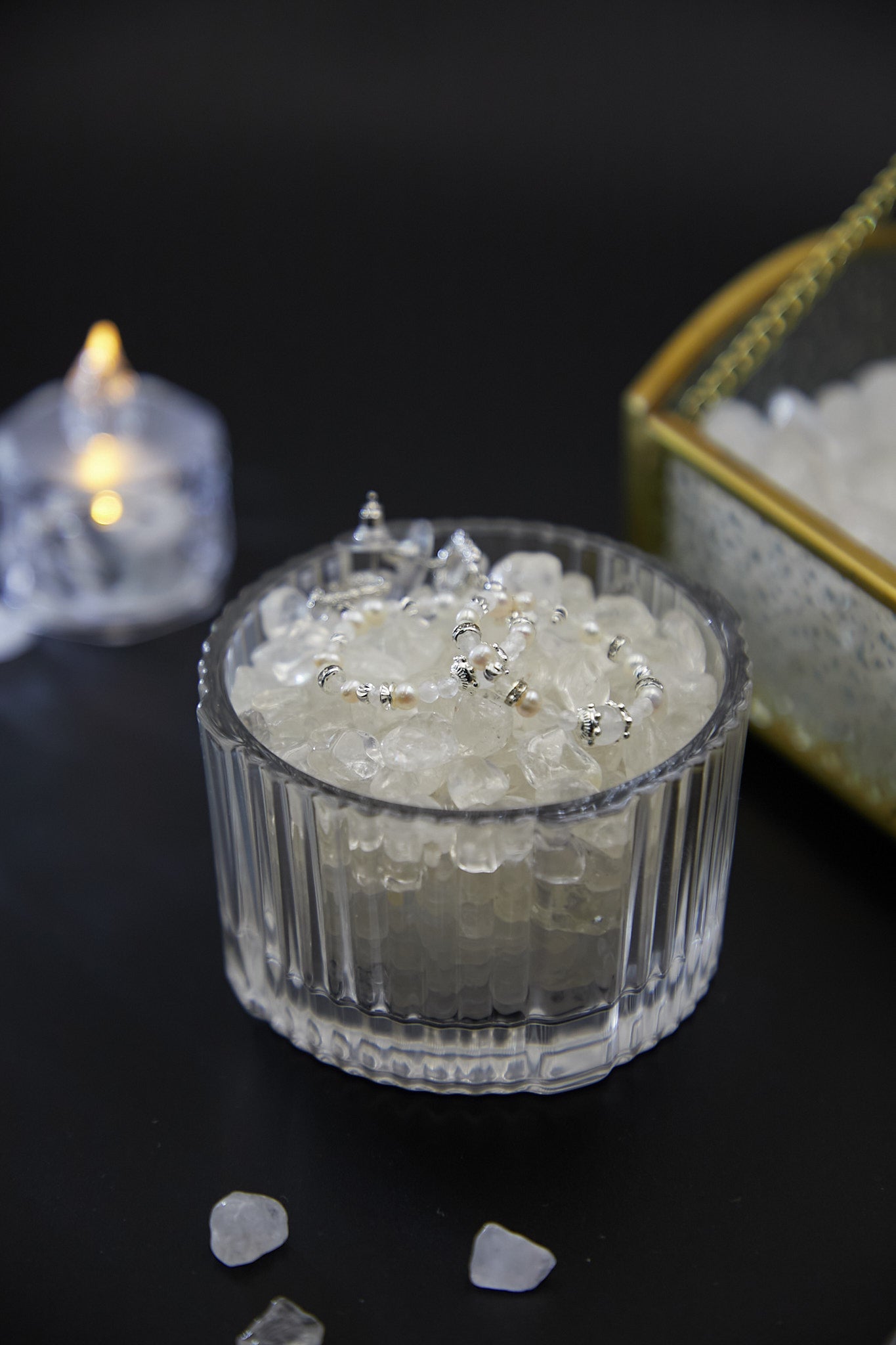 小型圓型玻璃盒子