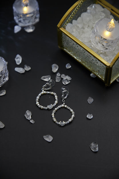 E001-藍月亮．淡水珍珠圈圈耳環