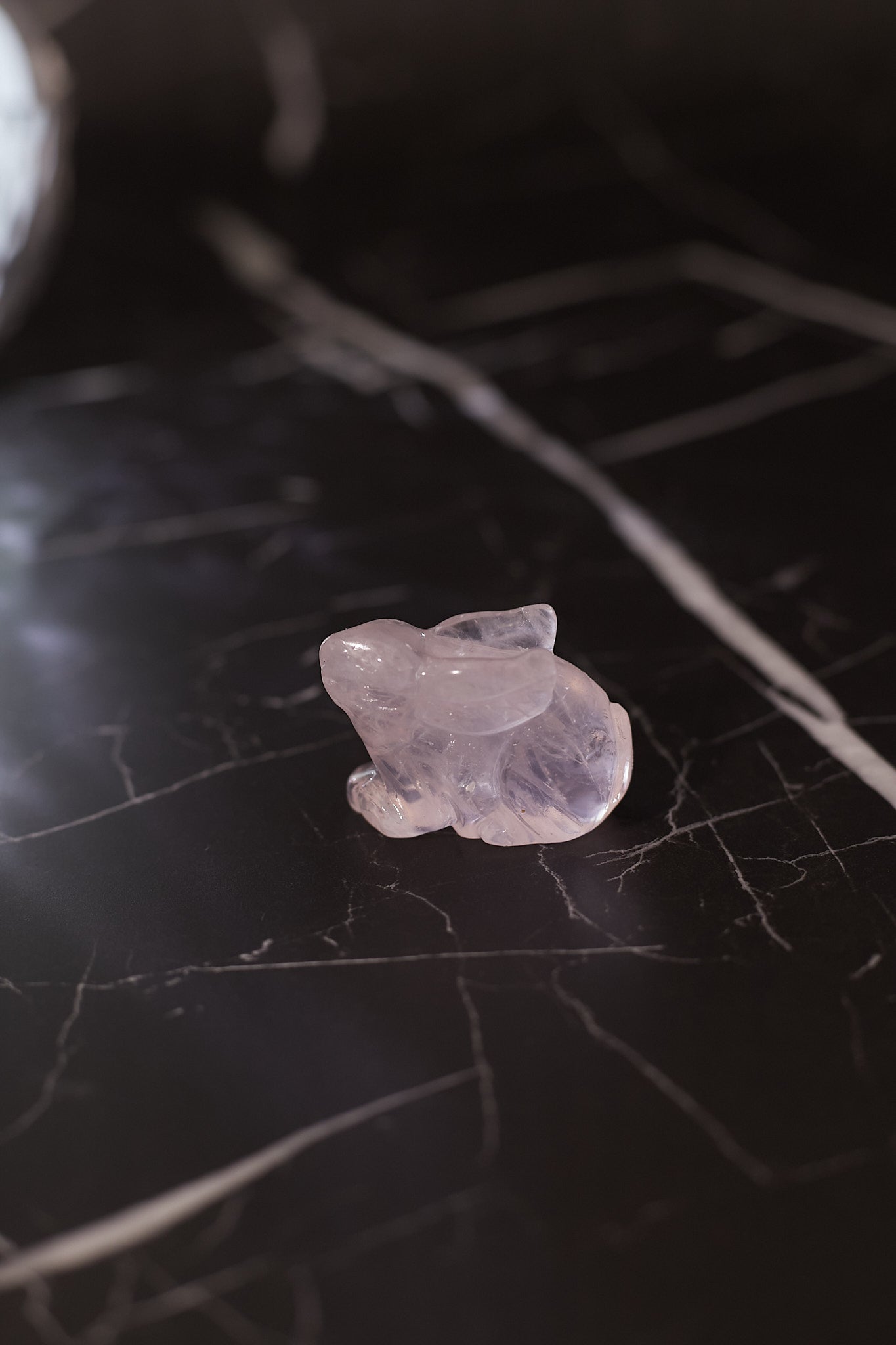 開光粉晶生肖擺件 - 卯兔