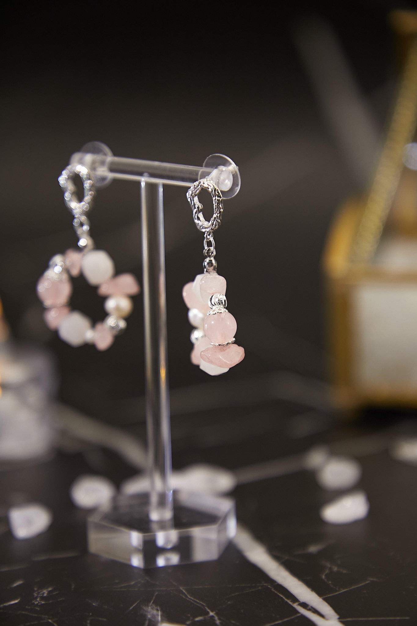 E007-粉晶．淡水珍珠圈圈耳環