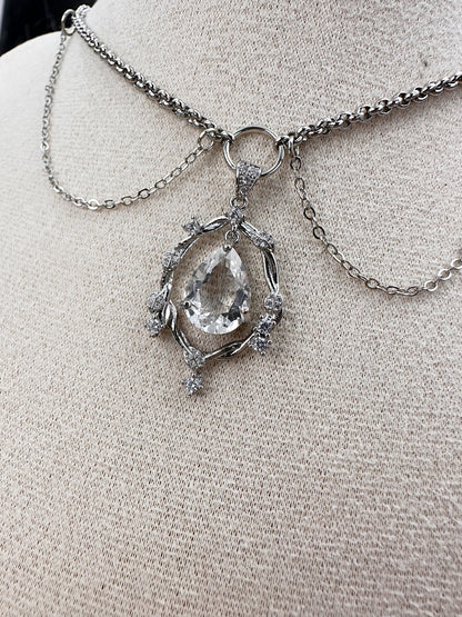 N031-白水晶魔女磁吸款頸鏈