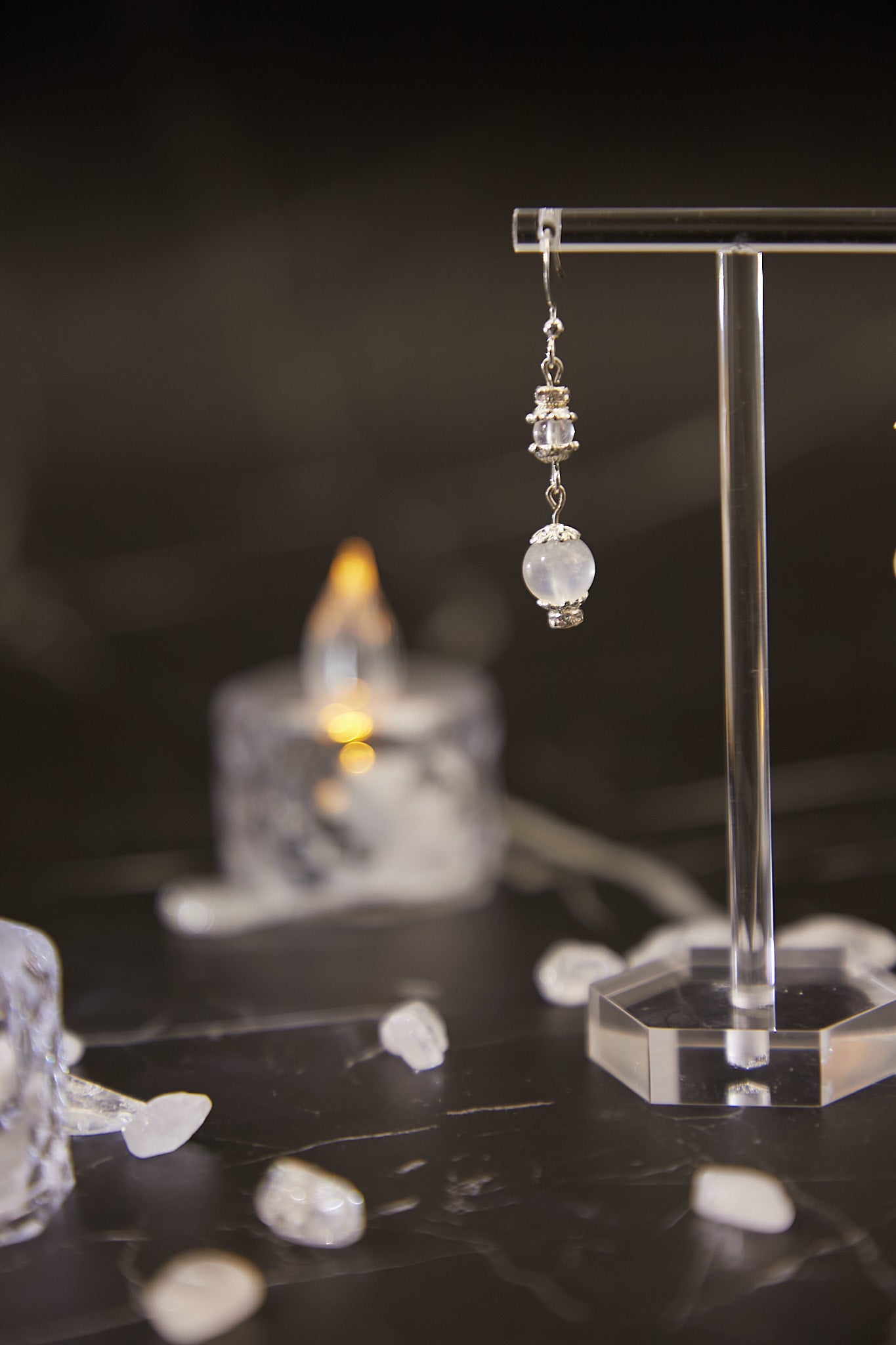 E023-藍月亮閃閃耳鈎