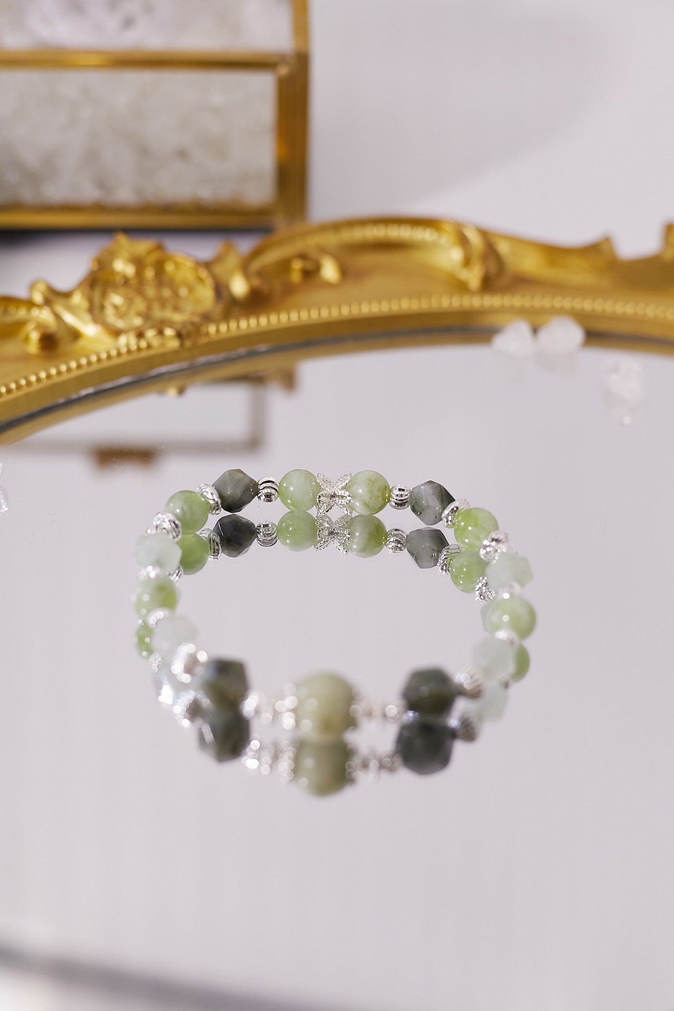 C044-綠東陵·青提奶蓋岫玉·綠草石